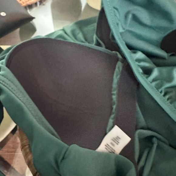 Raisins Curve Green One Pc Swimsuit 16W - Picture 10 of 10